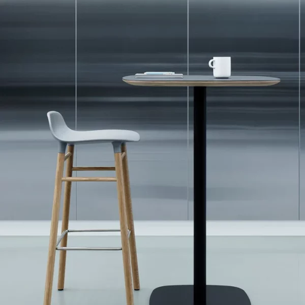 FORM BARSTOOlL – Image 4