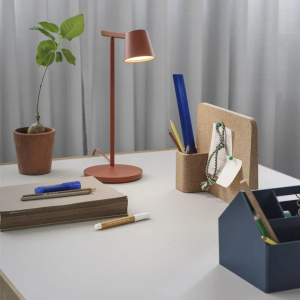 TIP TABLE LAMP – Image 3