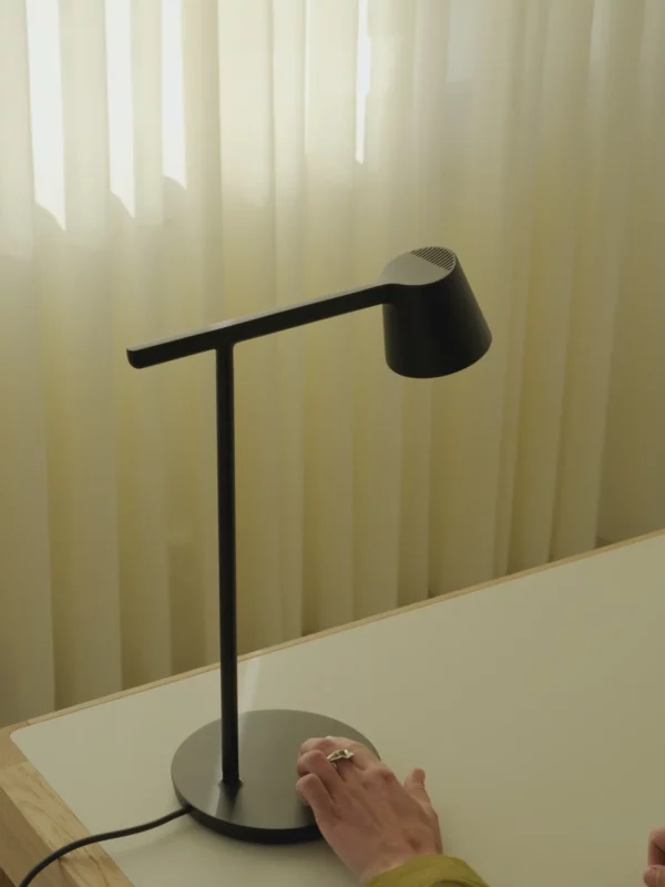 TIP TABLE LAMP – Image 4